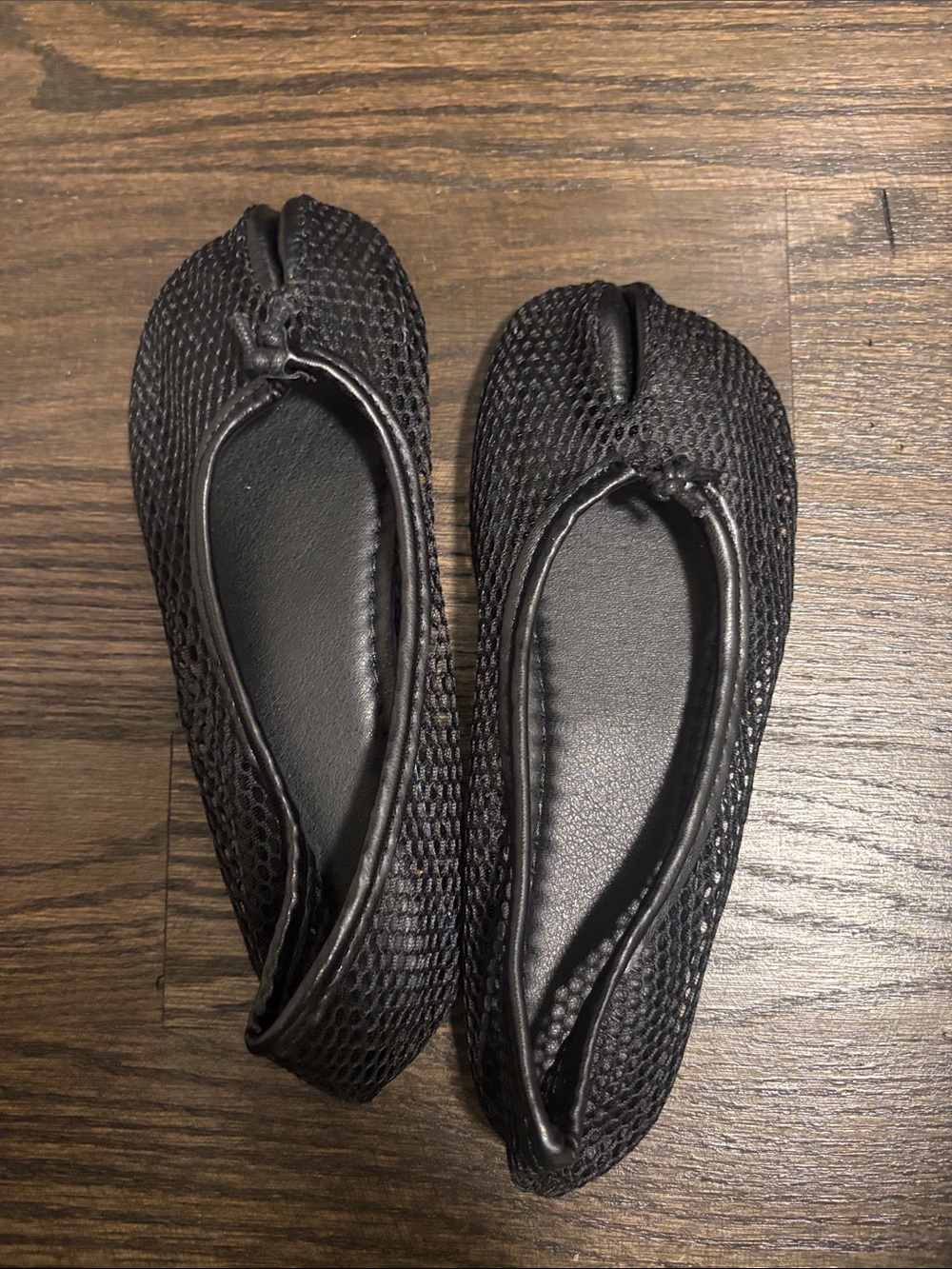Women's Black Mesh Ballet Tabi Flats